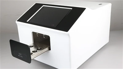 UV アクティベーターでインプラント手順に革命を起こす